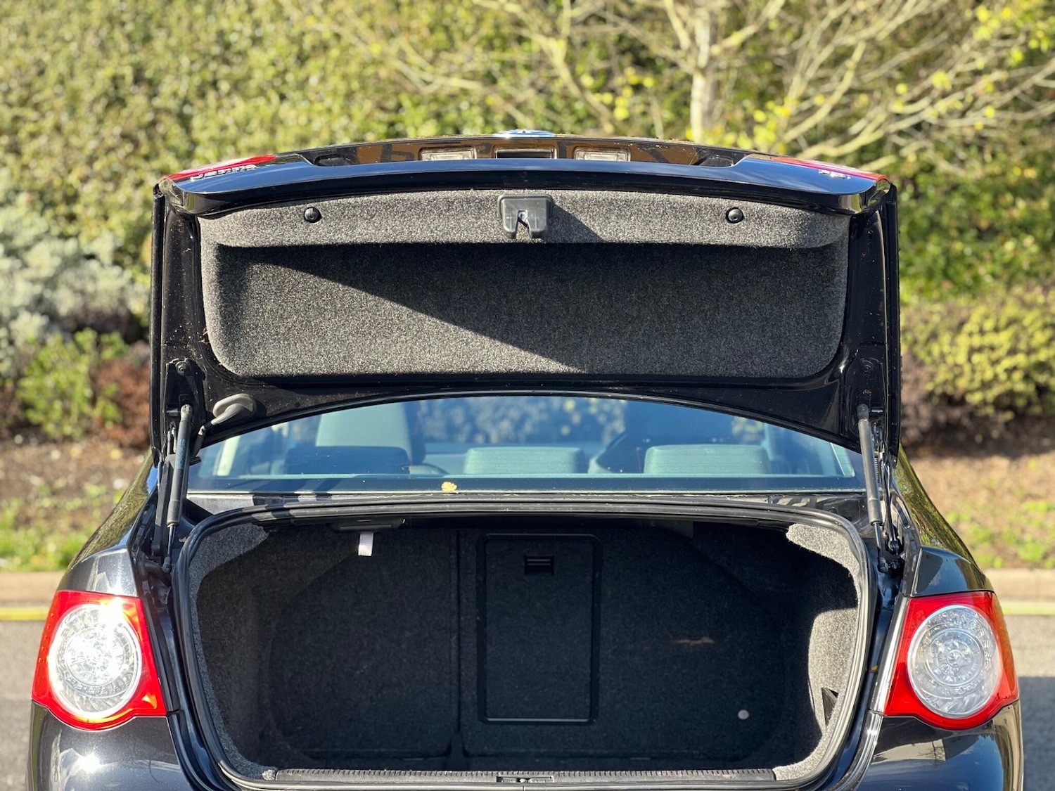 Used Volkswagen Jetta 2007 for sale - 76472353: Photo 14