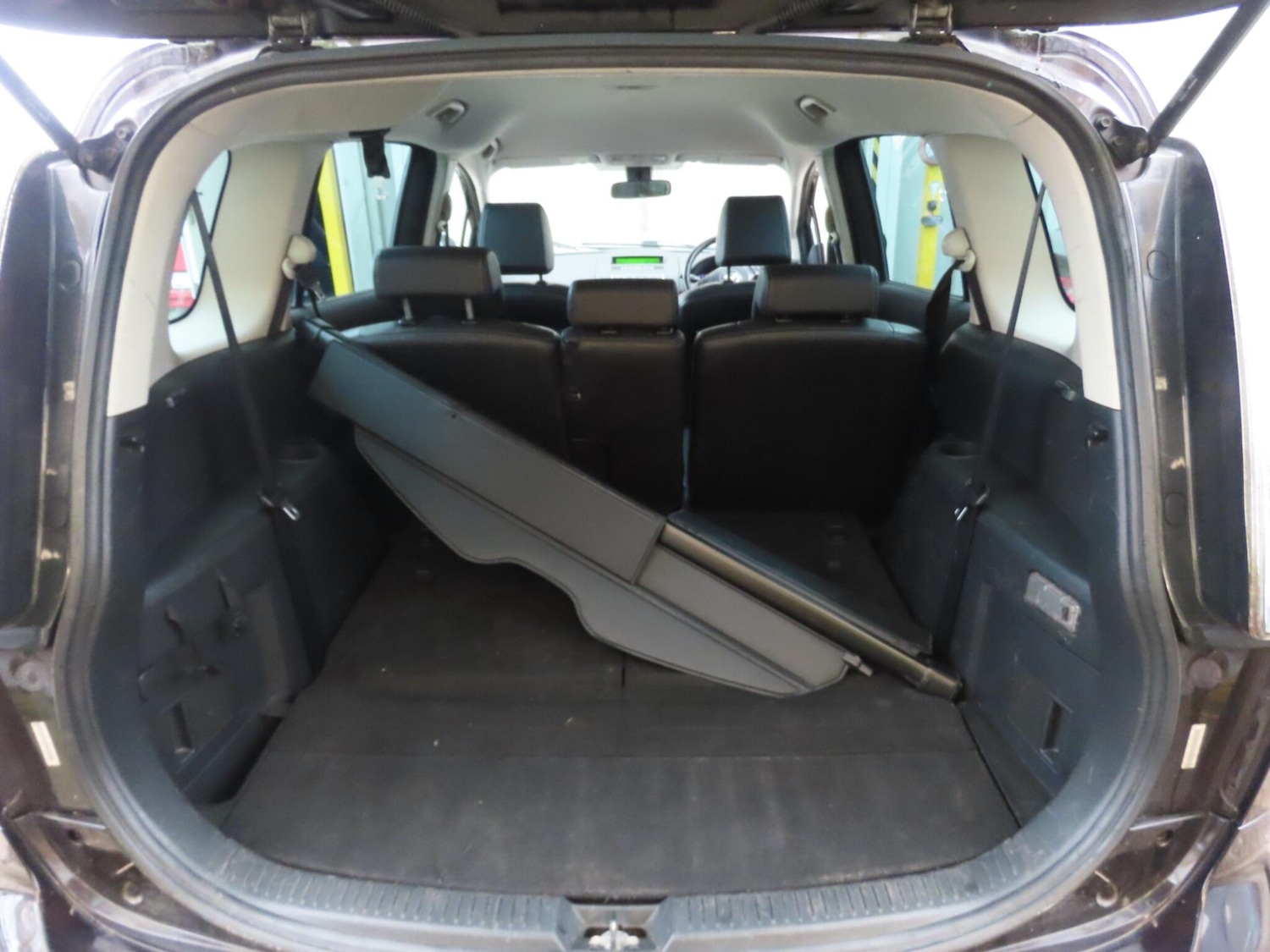 Used Mazda Mazda5 2010 for sale - 77978337: Photo 10