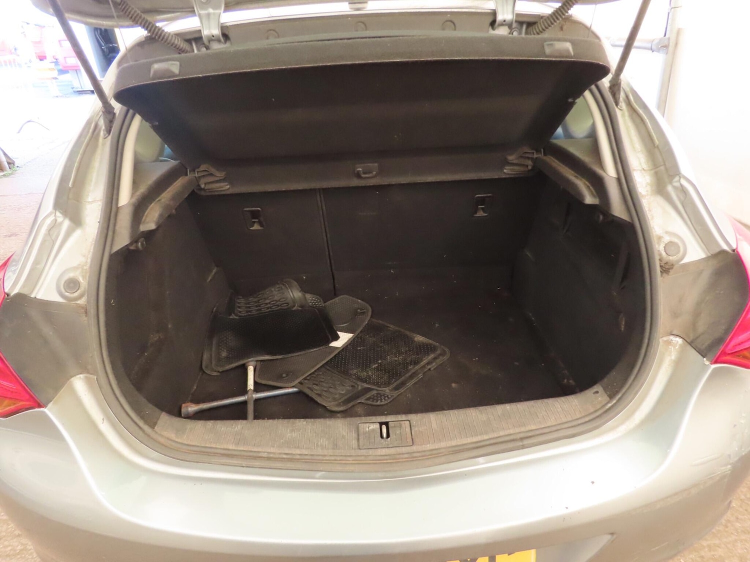 Used Vauxhall Astra 2010 for sale - 78115497: Photo 12