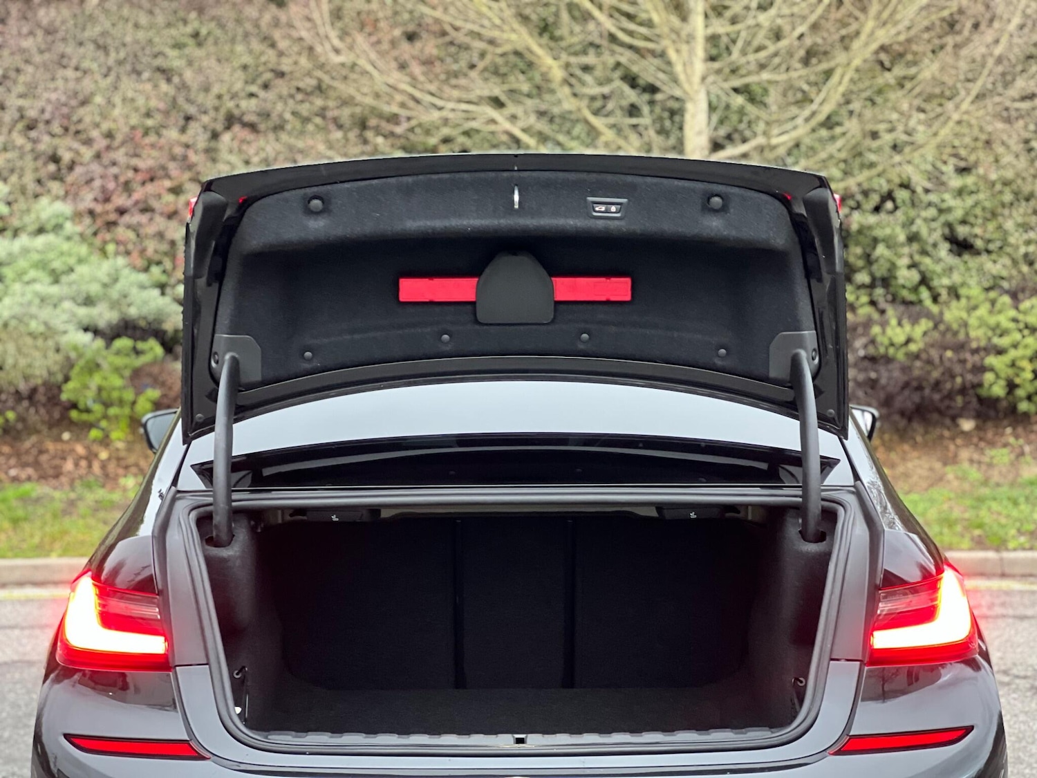 Used BMW 3 Series 2020 for sale - 77268006: Photo 15