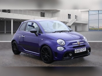Used Abarth 595 2017 for sale - 76644629: Photo