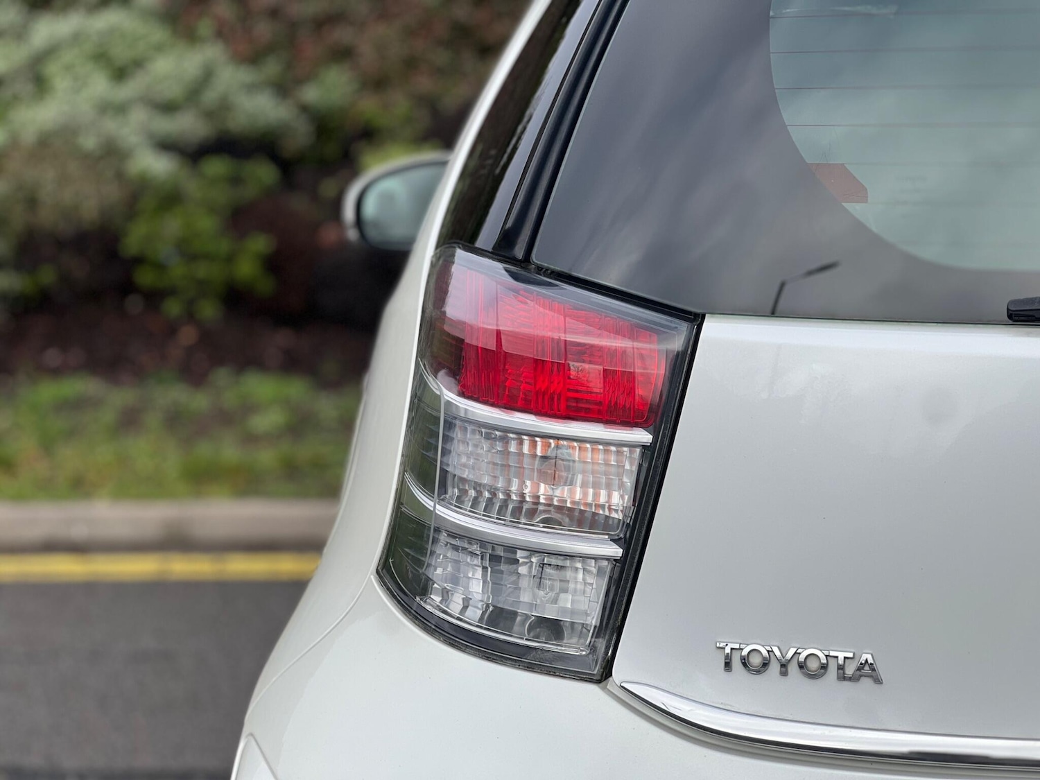 Used Toyota IQ 2011 for sale - 77229394: Photo 12