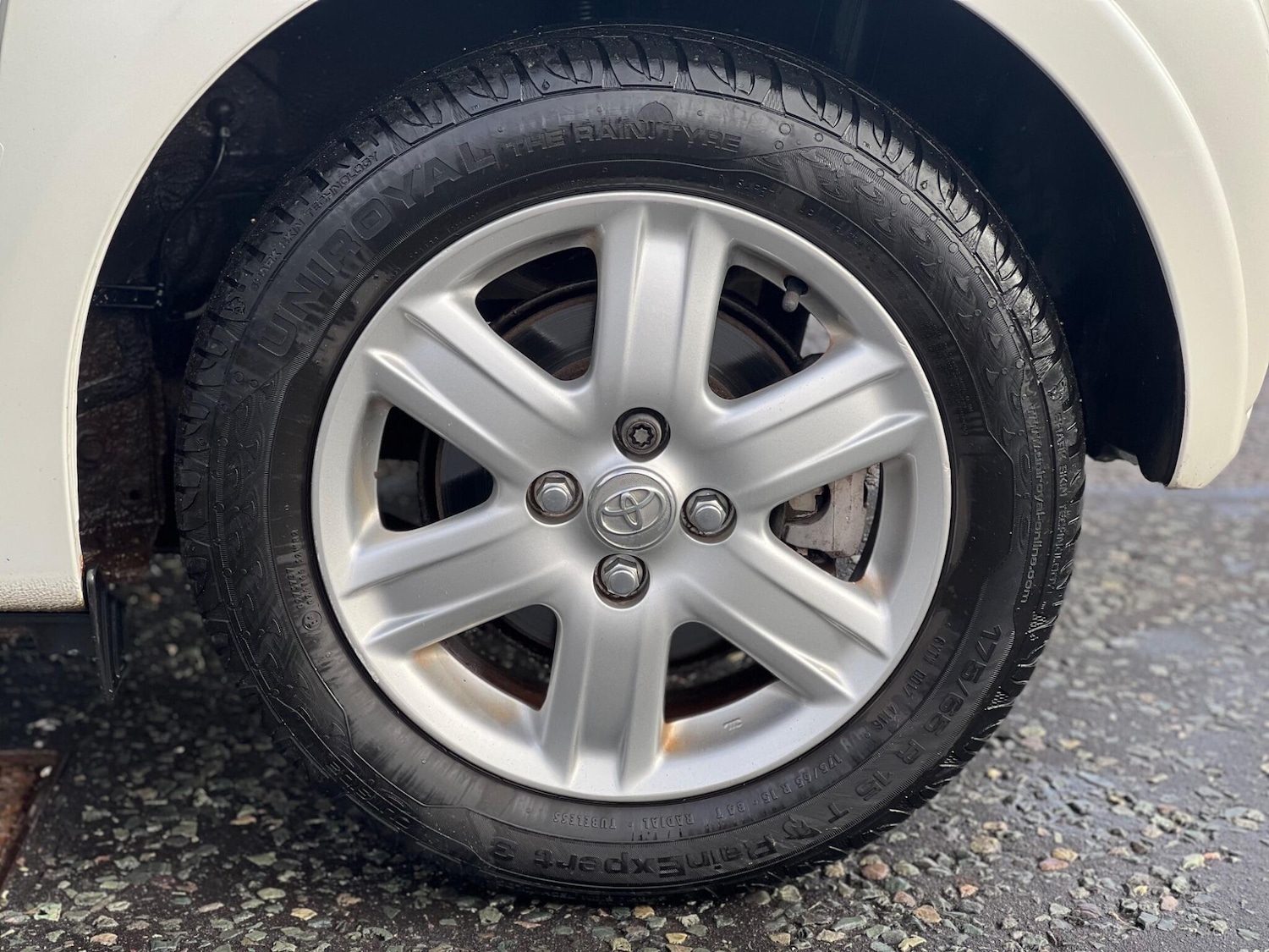 Used Toyota IQ 2011 for sale - 77229394: Photo 32