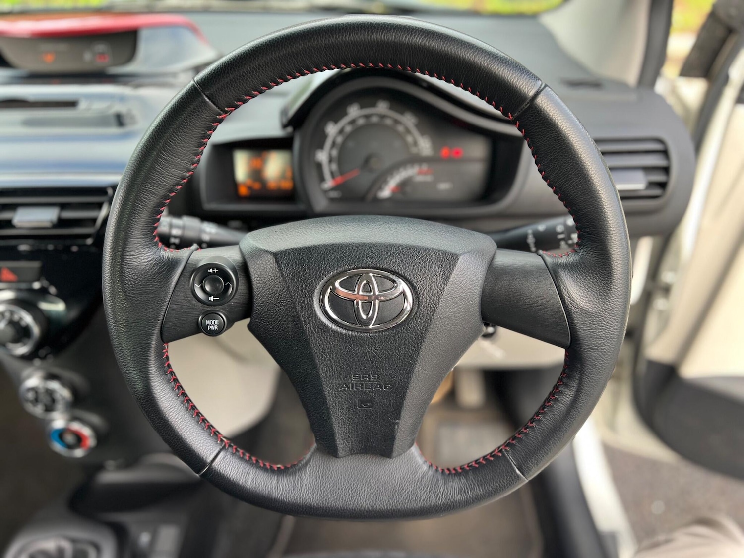 Used Toyota IQ 2011 for sale - 77229394: Photo 5