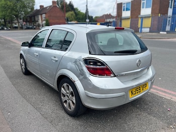 Used Vauxhall Astra 2009 for sale - 78609372: Photo
