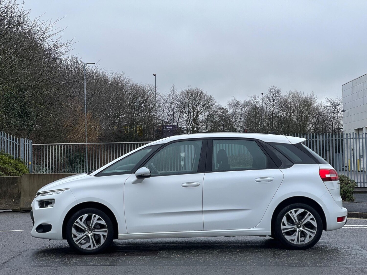 Used Citroen C4 Picasso for sale - 77722652: Photo 14