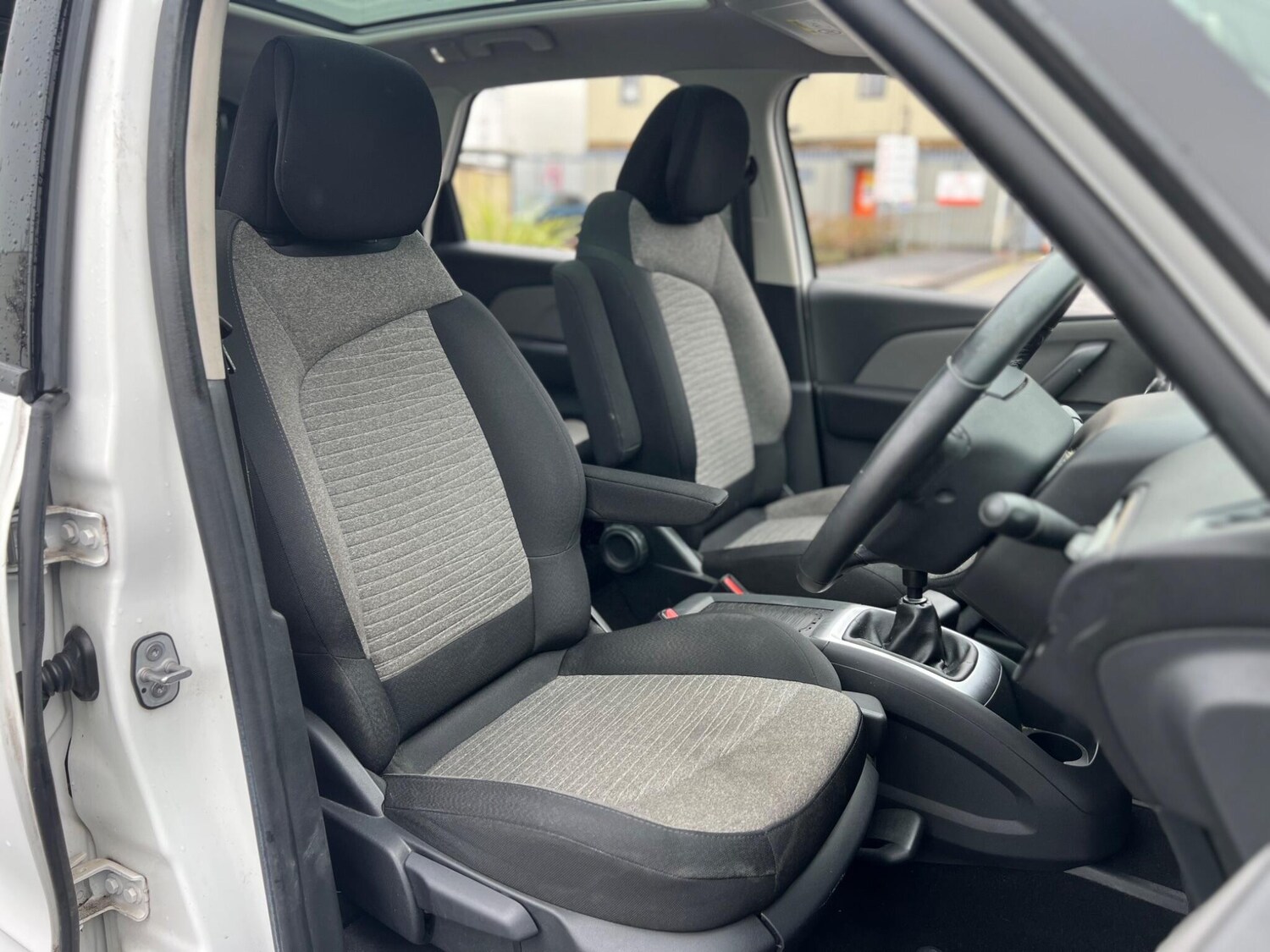 Used Citroen C4 Picasso for sale - 77722652: Photo 17