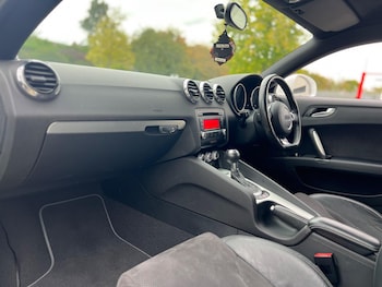 Used Audi TT 2010 for sale - 78261481: Photo