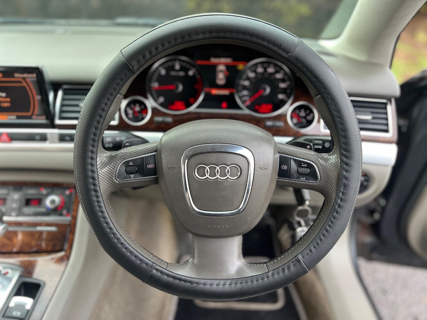 Used Audi A8 2008 for sale - 76765574: Photo 5