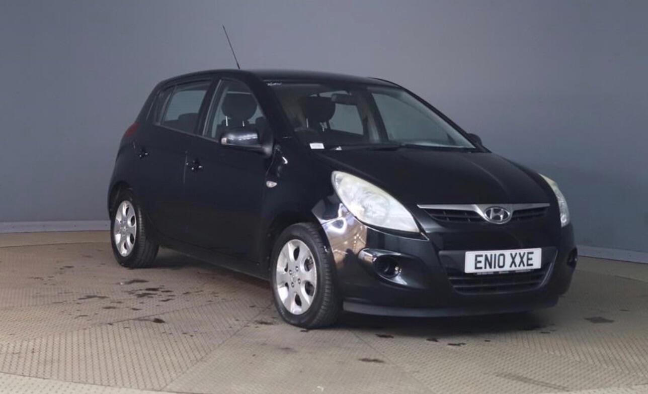 Used Hyundai i20 2010 for sale - 76550021: Photo 1