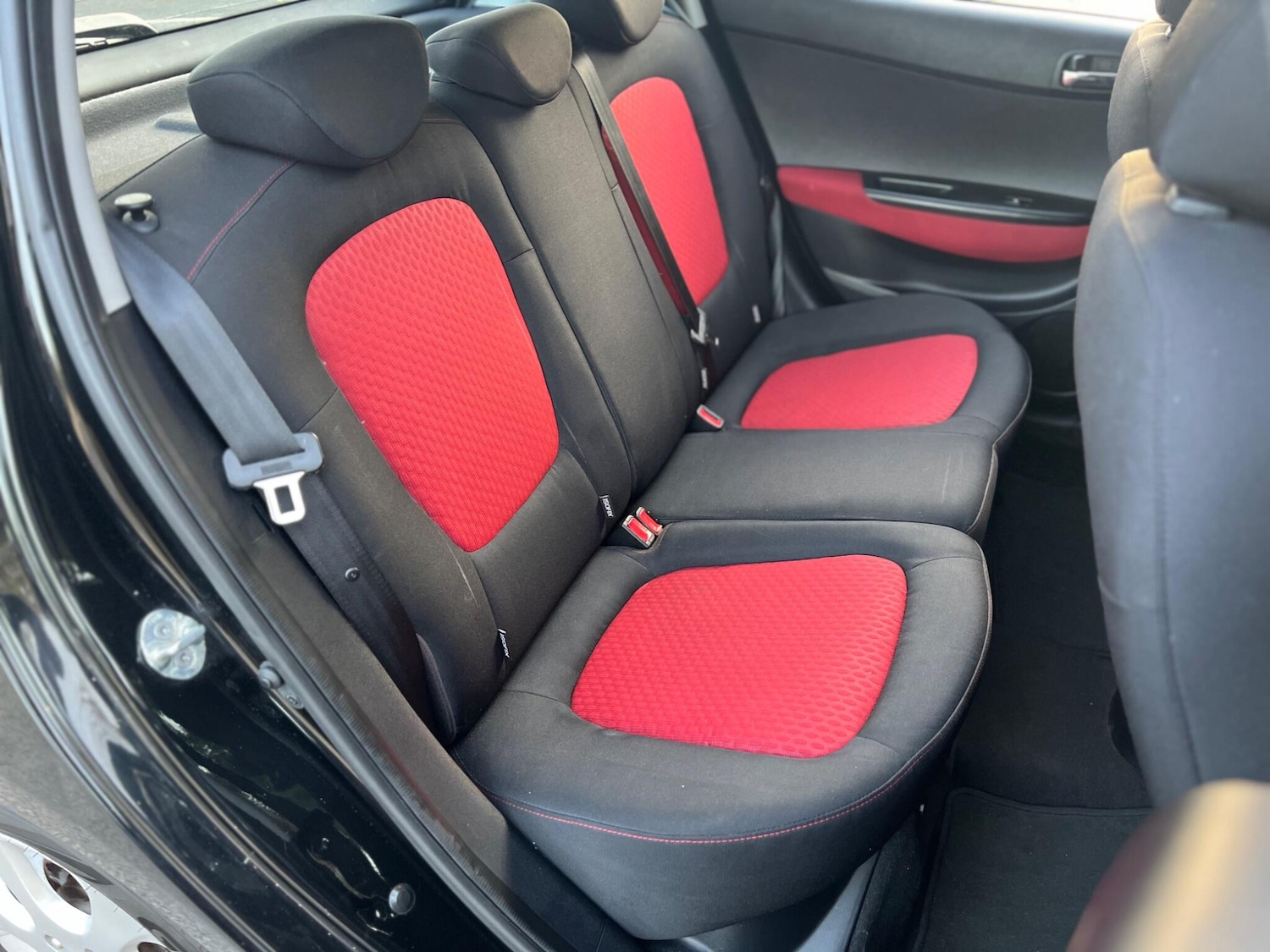 Used Hyundai i20 2010 for sale - 76550021: Photo 24