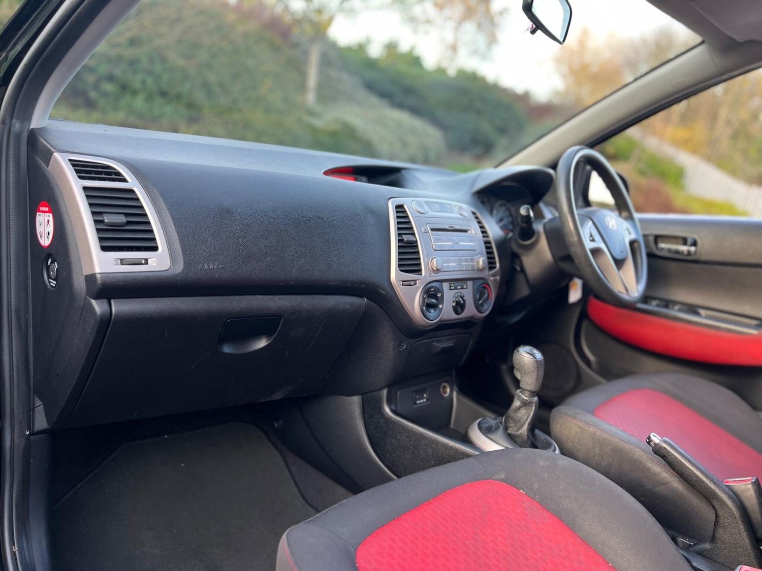 Used Hyundai i20 2010 for sale - 76550021: Photo 5