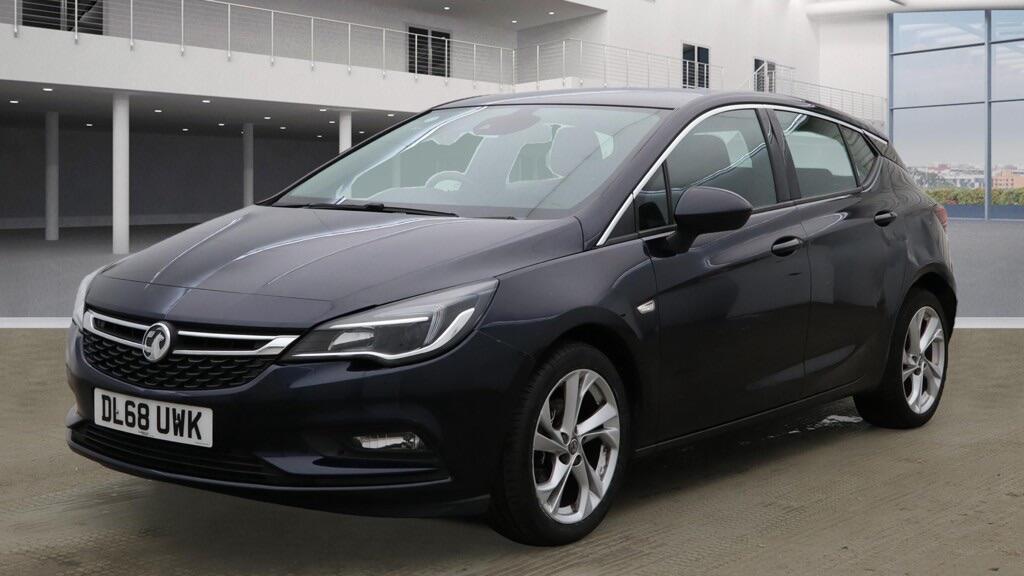 Used Vauxhall Astra 2018 for sale - 76899222: Photo 2