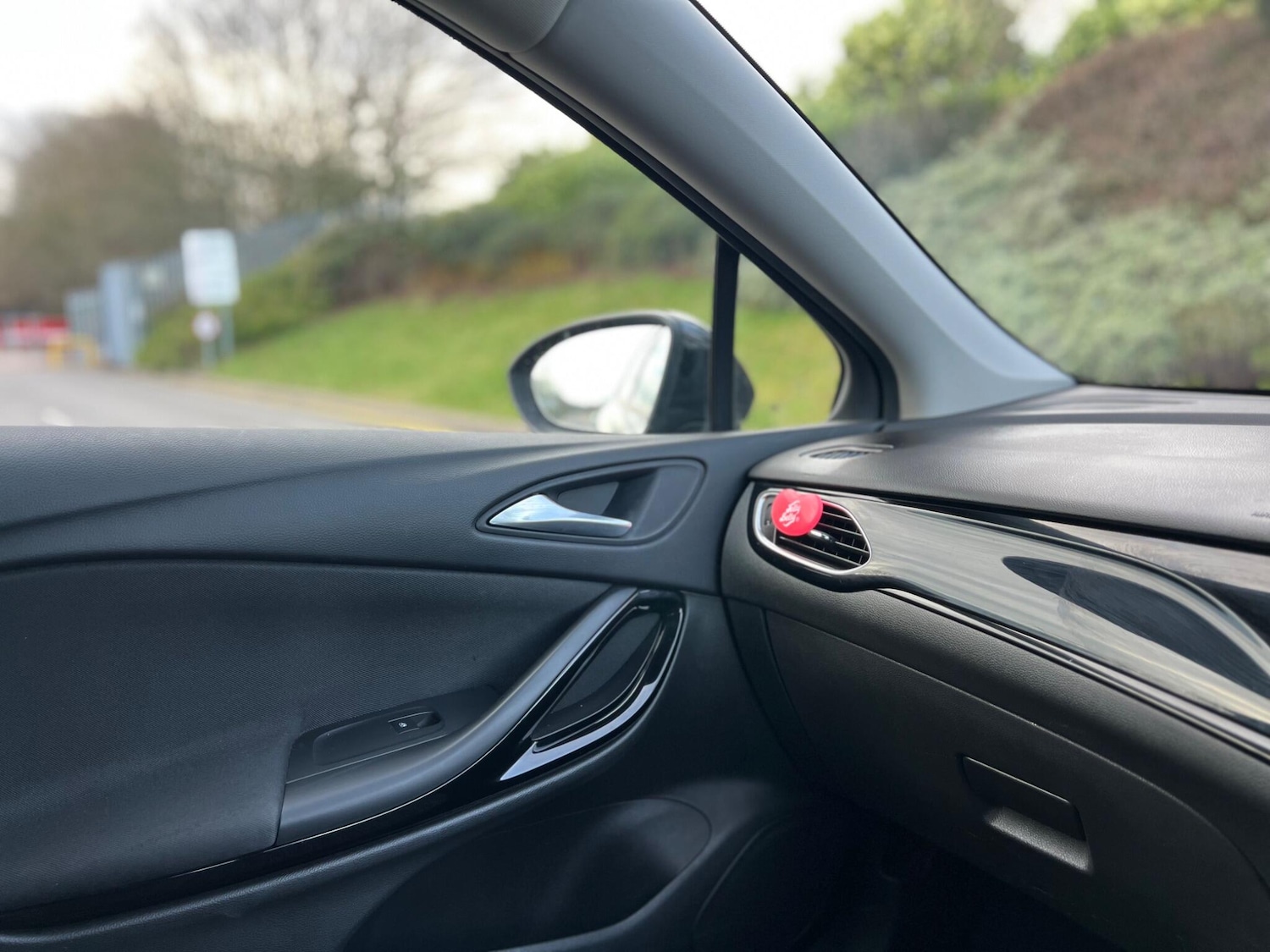 Used Vauxhall Astra 2018 for sale - 76899222: Photo 42