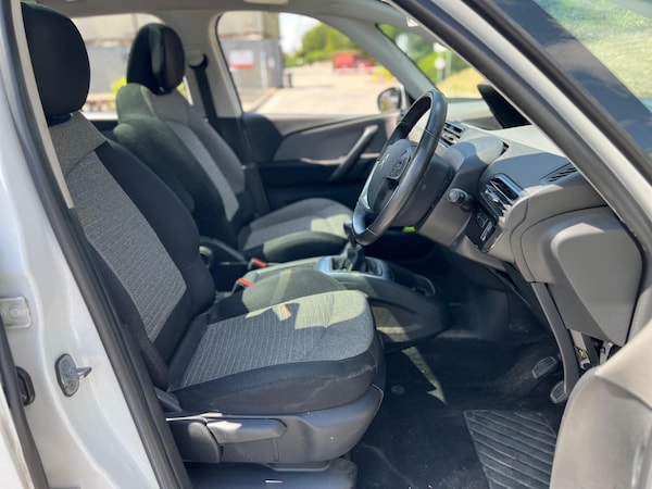 Used Citroen C4 Picasso 2015 for sale - 75198637: Photo 17