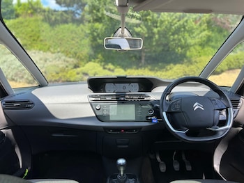 Used Citroen C4 Picasso 2015 for sale - 75198637: Photo