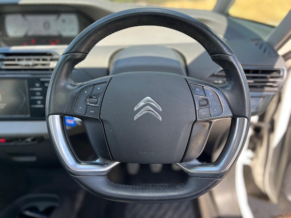 Used Citroen C4 Picasso 2015 for sale - 75198637: Photo 6