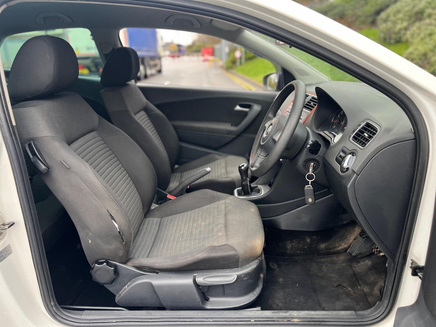 Used Volkswagen Polo 2014 for sale - 77040242: Photo 16