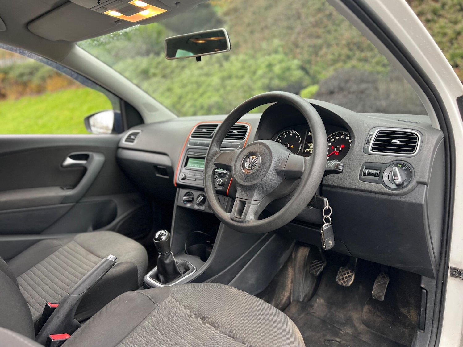 Used Volkswagen Polo 2014 for sale - 77040242: Photo 6