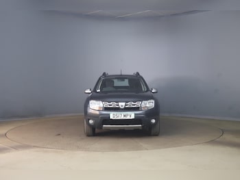 Used Dacia Duster 2017 for sale - 79564579: Photo