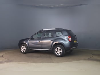 Used Dacia Duster 2017 for sale - 79564579: Photo