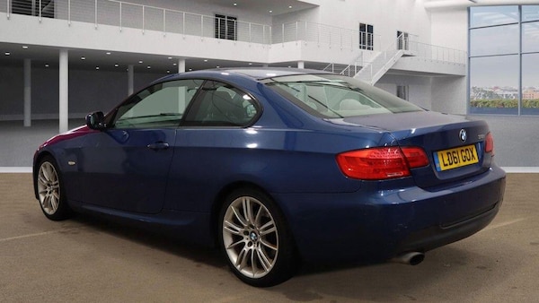 Used BMW 3 Series 2011 for sale - 76138464: Photo 8