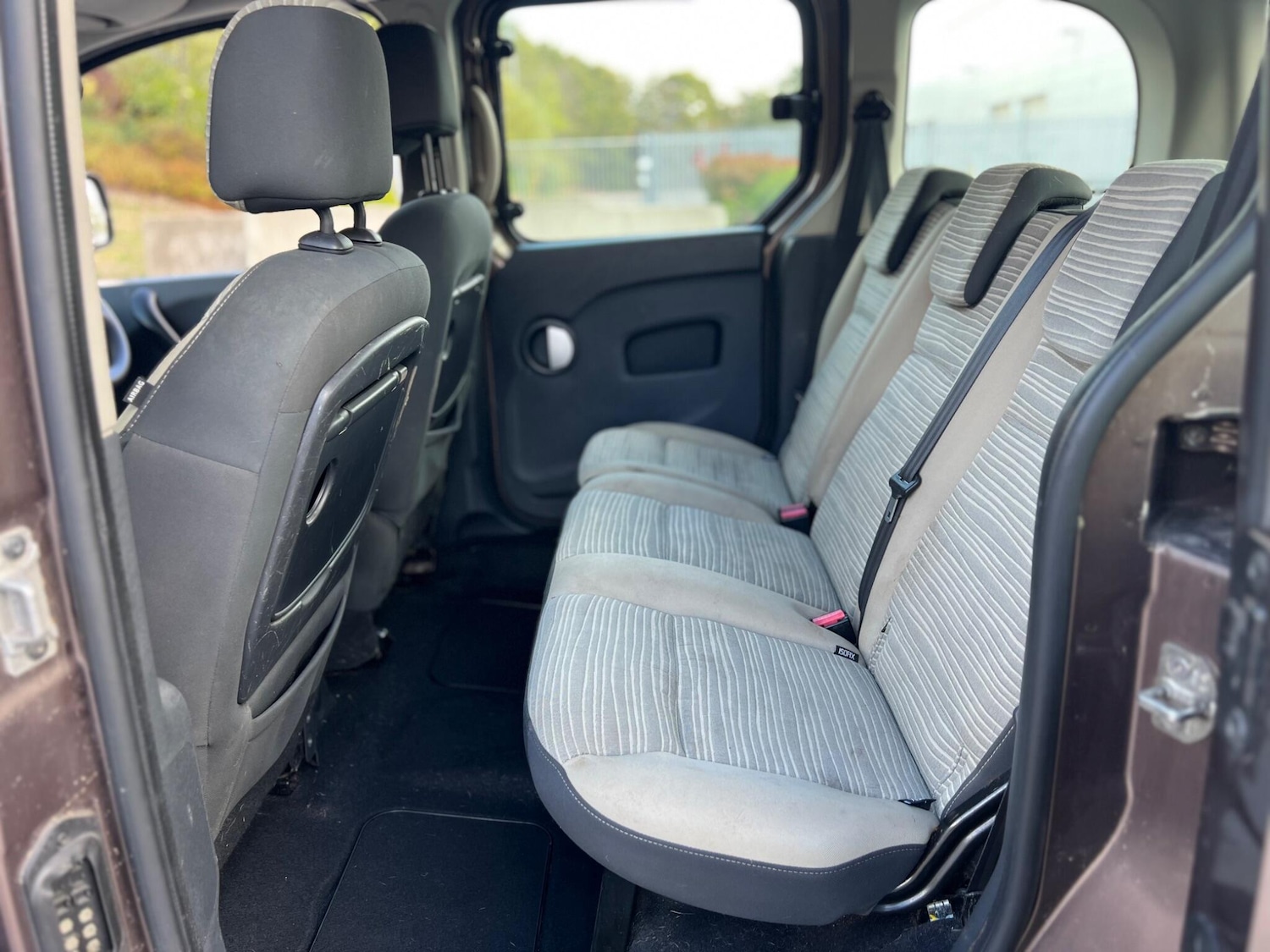 Used Renault Kangoo 2011 for sale - 76989439: Photo 19