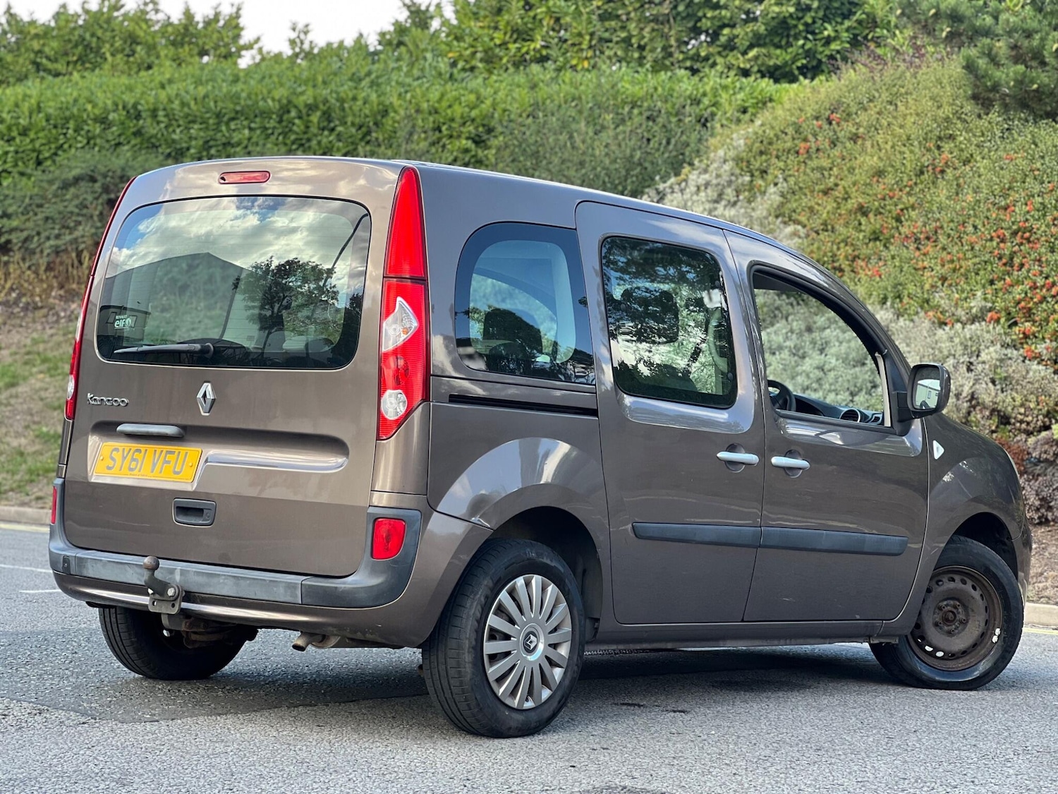 Used Renault Kangoo 2011 for sale - 76989439: Photo 8