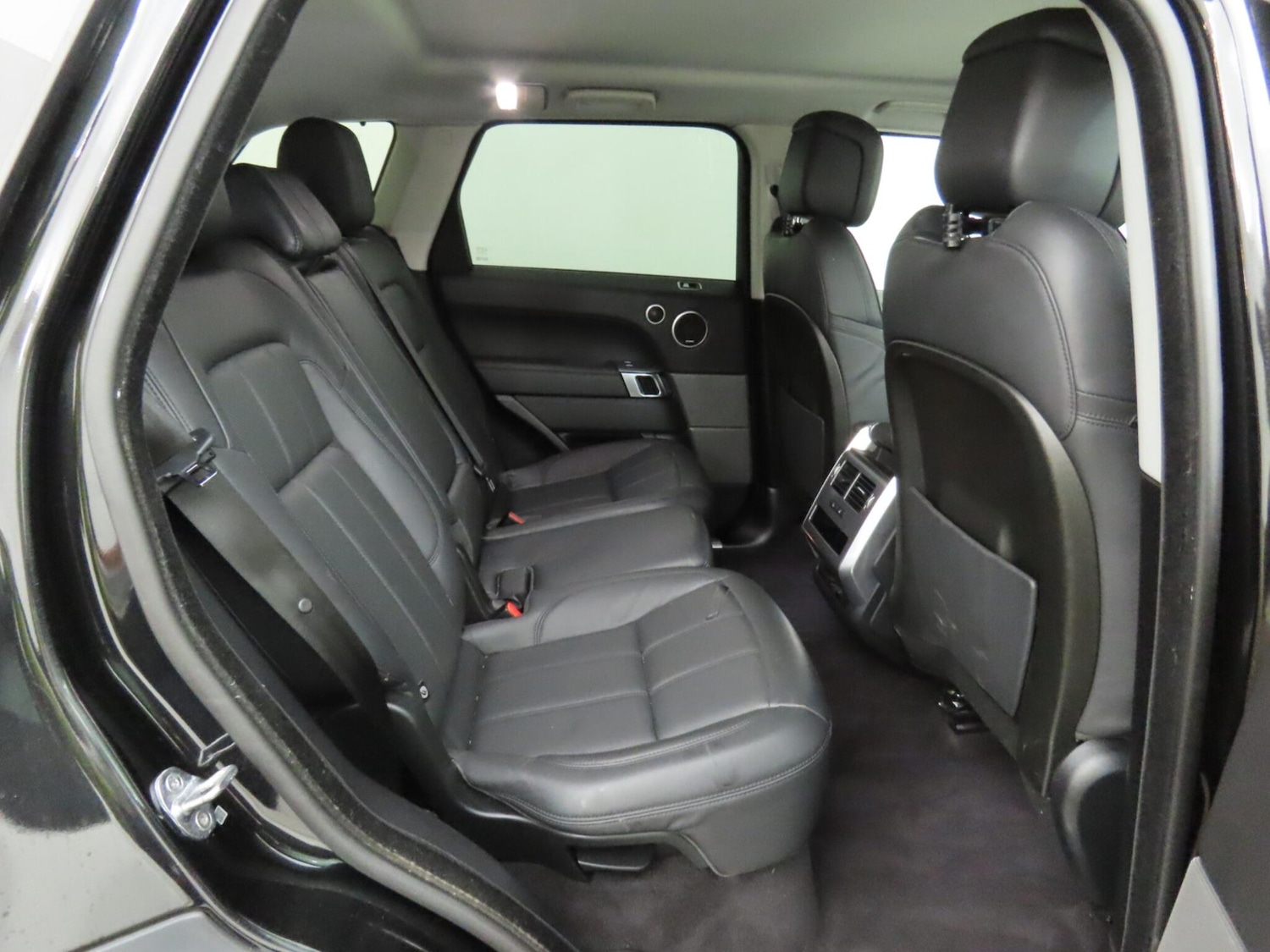 Used Land Rover Range Rover Sport 2020 for sale - 76166390: Photo 9