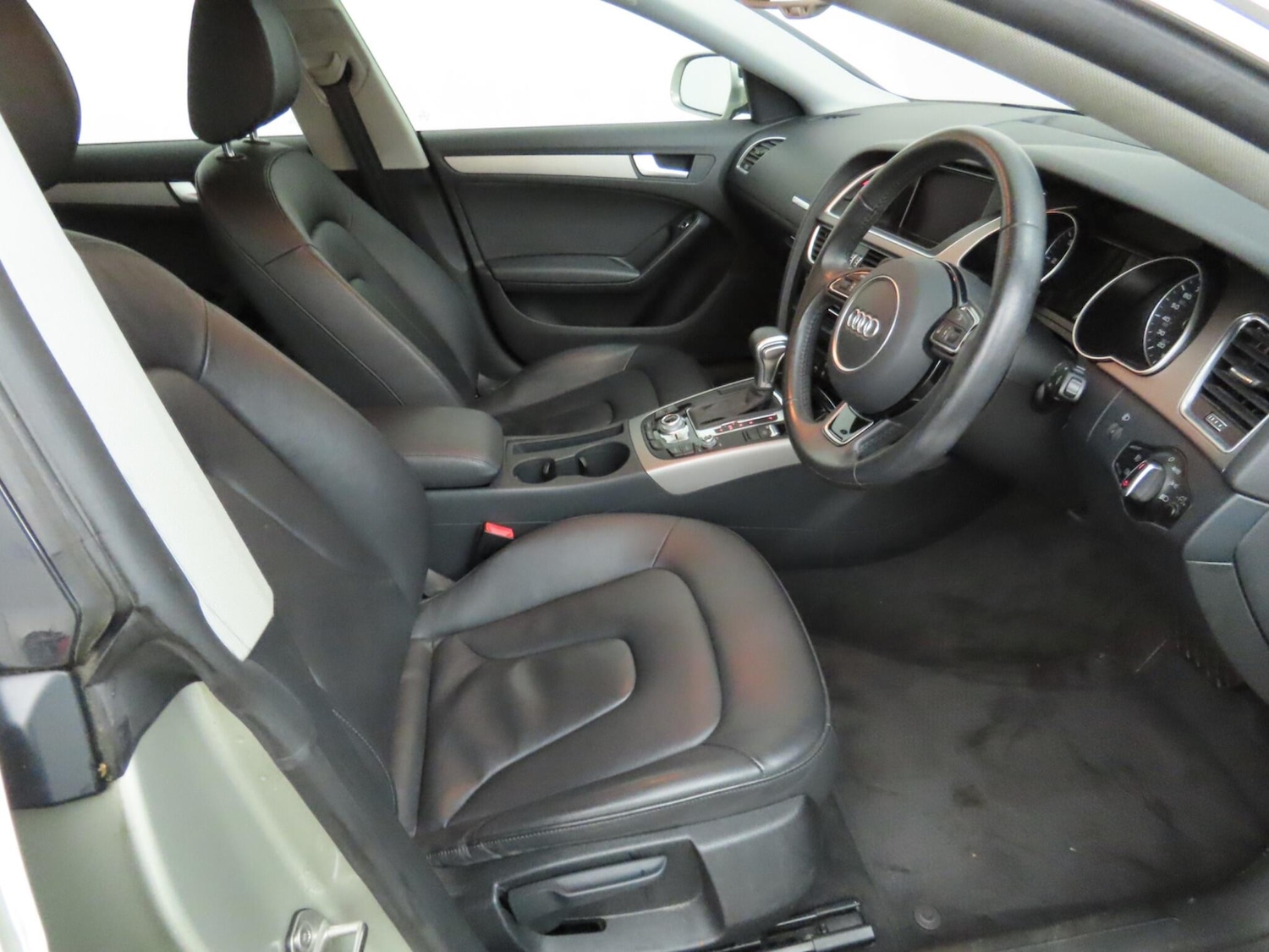 Used Audi A5 2014 for sale - 77523793: Photo 5