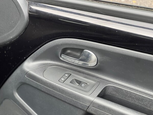 Used Volkswagen up! 2012 for sale - 76259641: Photo 34