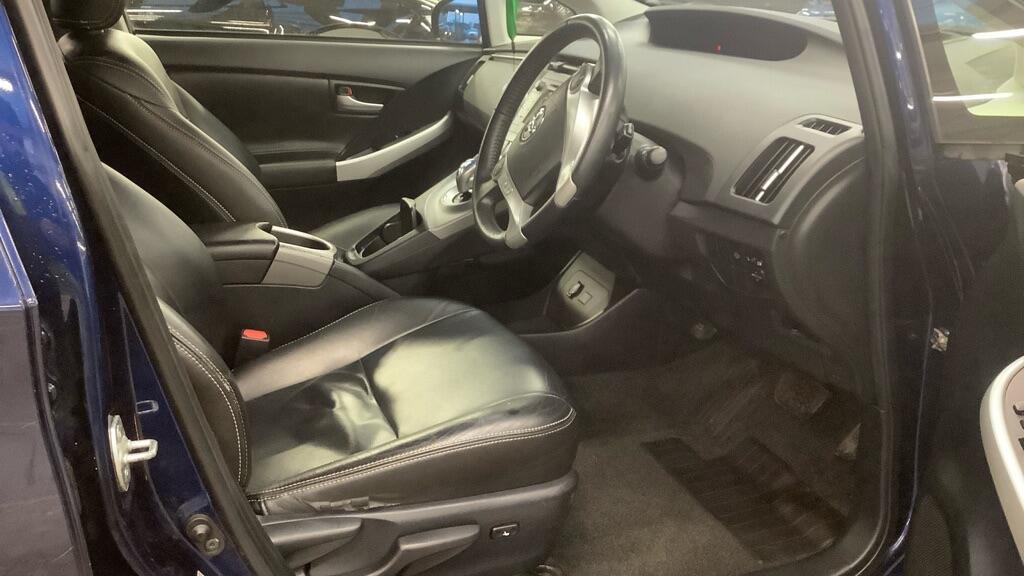 Used Toyota Prius for sale - 77441281: Photo 3