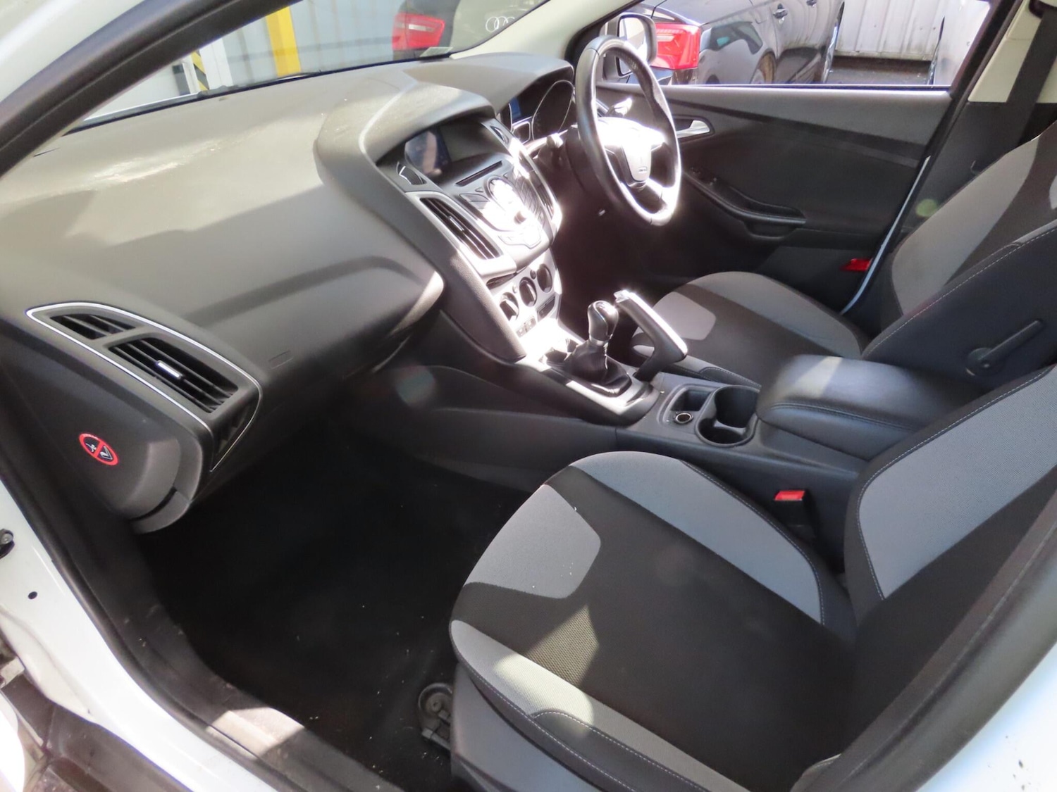 Used Ford Focus for sale - 77737472: Photo 3