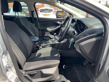 Used Ford Focus 2015 for sale - 75677551: Photo