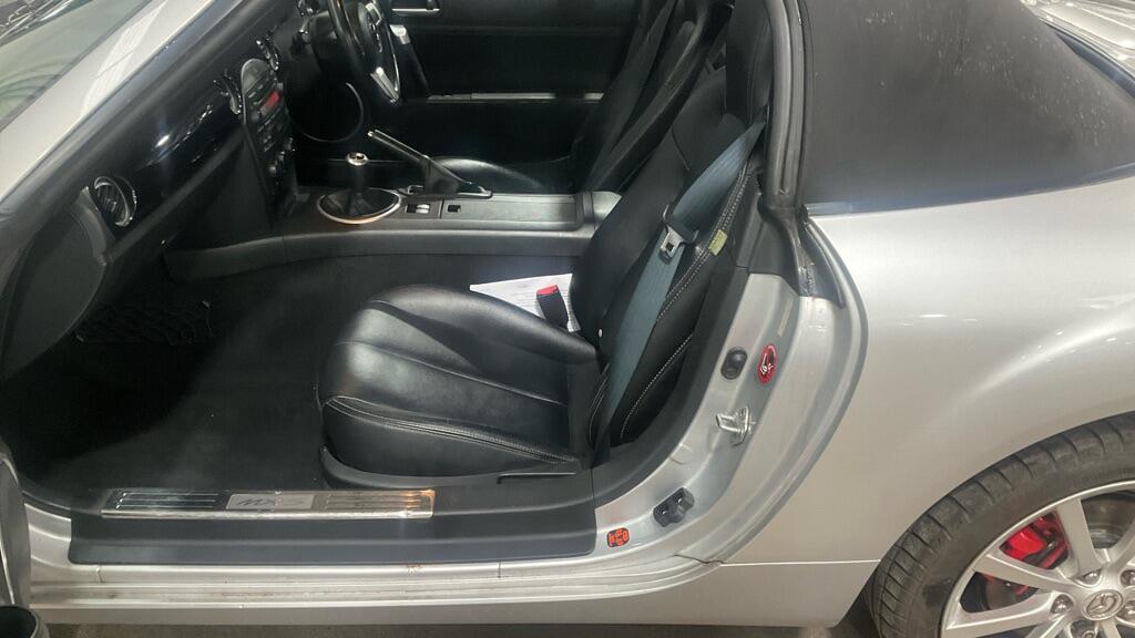 Used Mazda MX-5 2005 for sale - 77939378: Photo 8