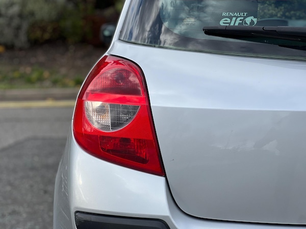 Used Renault Clio 2008 for sale - 76239792: Photo 12