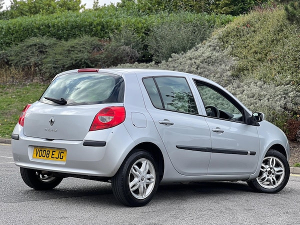 Used Renault Clio 2008 for sale - 76239792: Photo 9