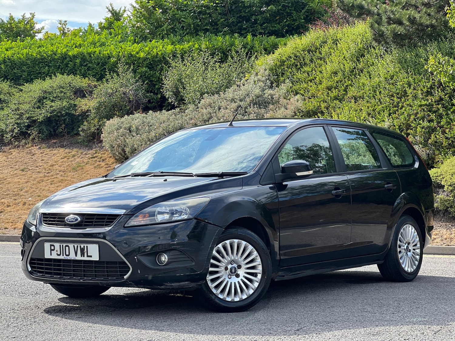 Used Ford Focus 2010 for sale - 76071765: Photo 3