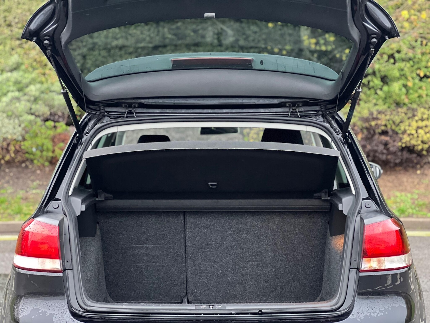 Used Volkswagen Golf 2012 for sale - 76485483: Photo 15