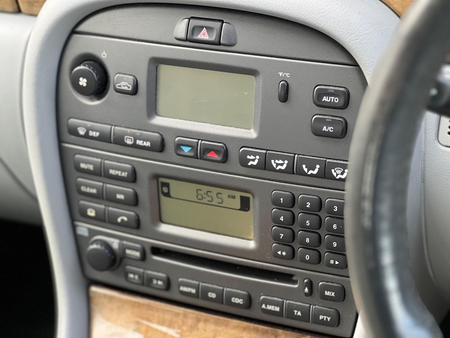 Used Jaguar X-Type 2003 for sale - 76349866: Photo 29