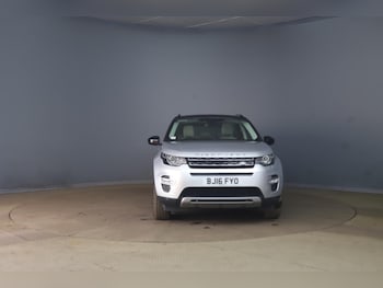Used Land Rover Discovery Sport 2016 for sale - 77993991: Photo