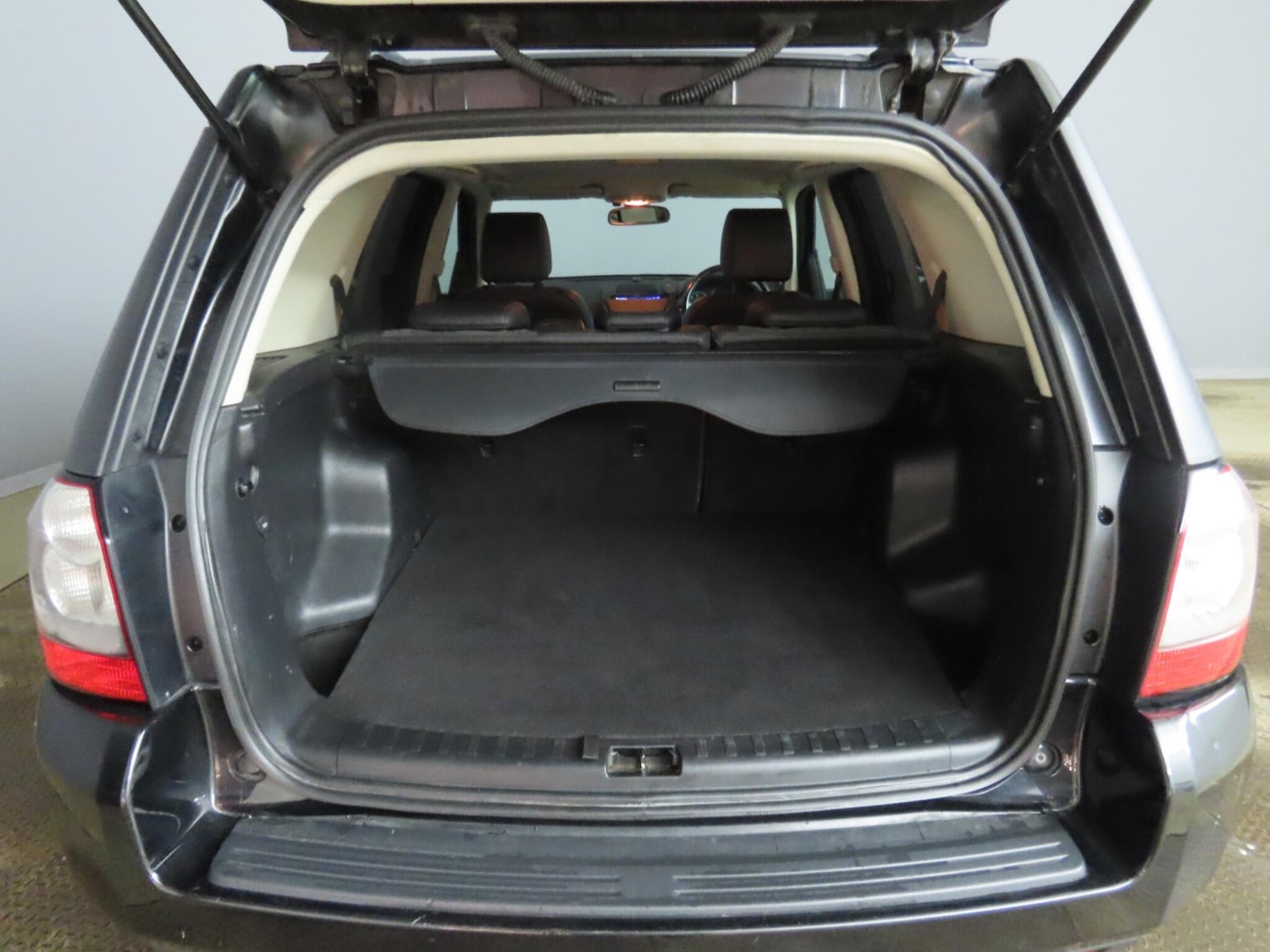 Used Land Rover Freelander 2011 for sale - 77479389: Photo 11