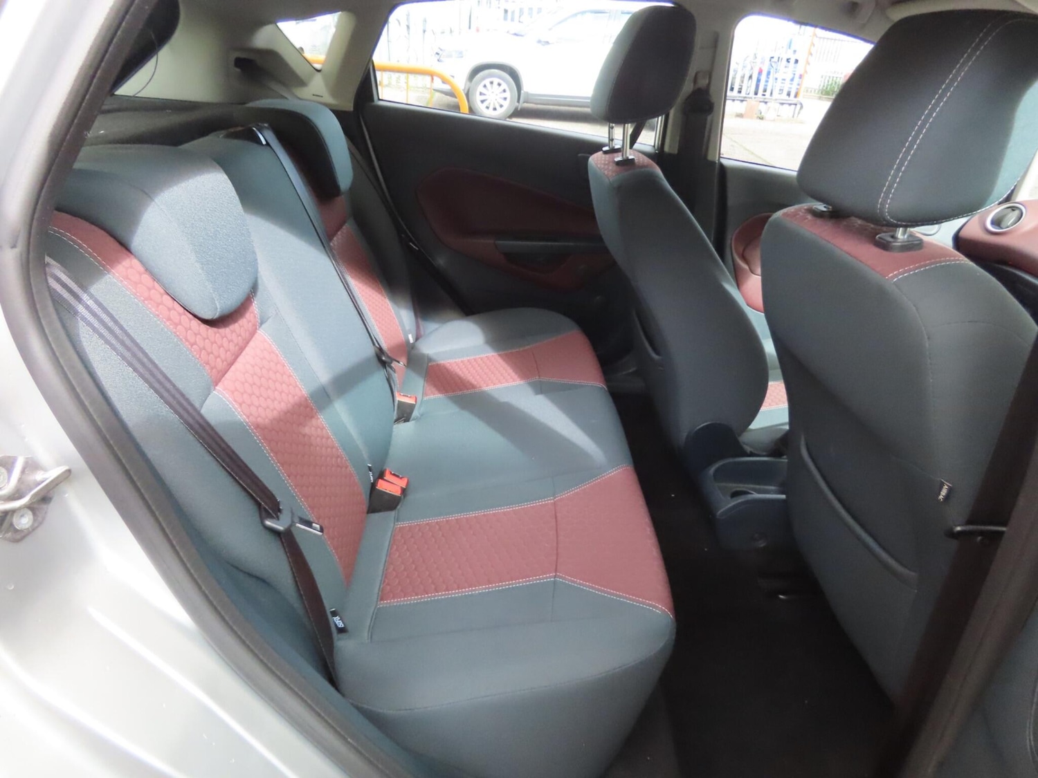 Used Ford Fiesta 2011 for sale - 77977968: Photo 10
