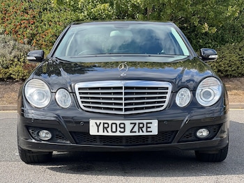 Used Mercedes-Benz E-Class 2009 for sale - 75623275: Photo