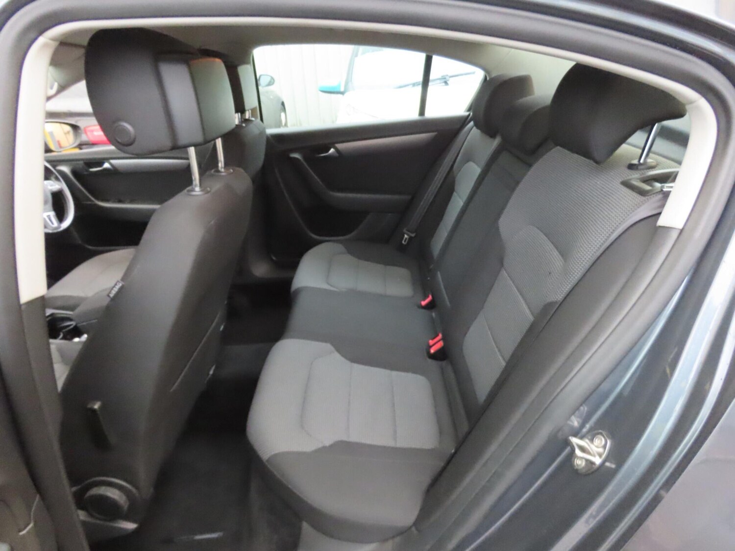 Used Volkswagen Passat 2011 for sale - 77839360: Photo 6