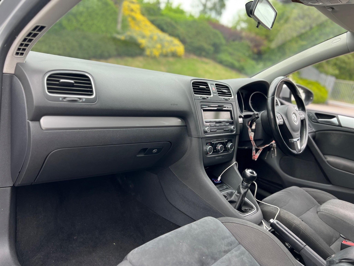 Used Volkswagen Golf 2009 for sale - 76094083: Photo 4