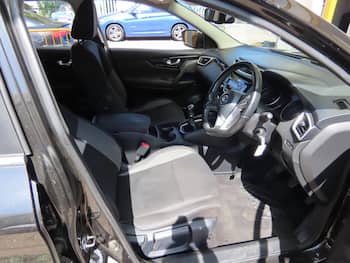 Used Nissan Qashqai 2018 for sale - 79621783: Photo