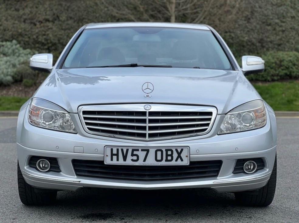 Used Mercedes-Benz C-Class 2007 for sale - 76024804: Photo 2