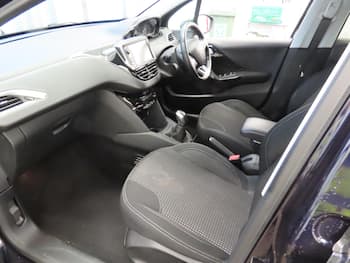 Used Peugeot 208 2018 for sale - 79725837: Photo