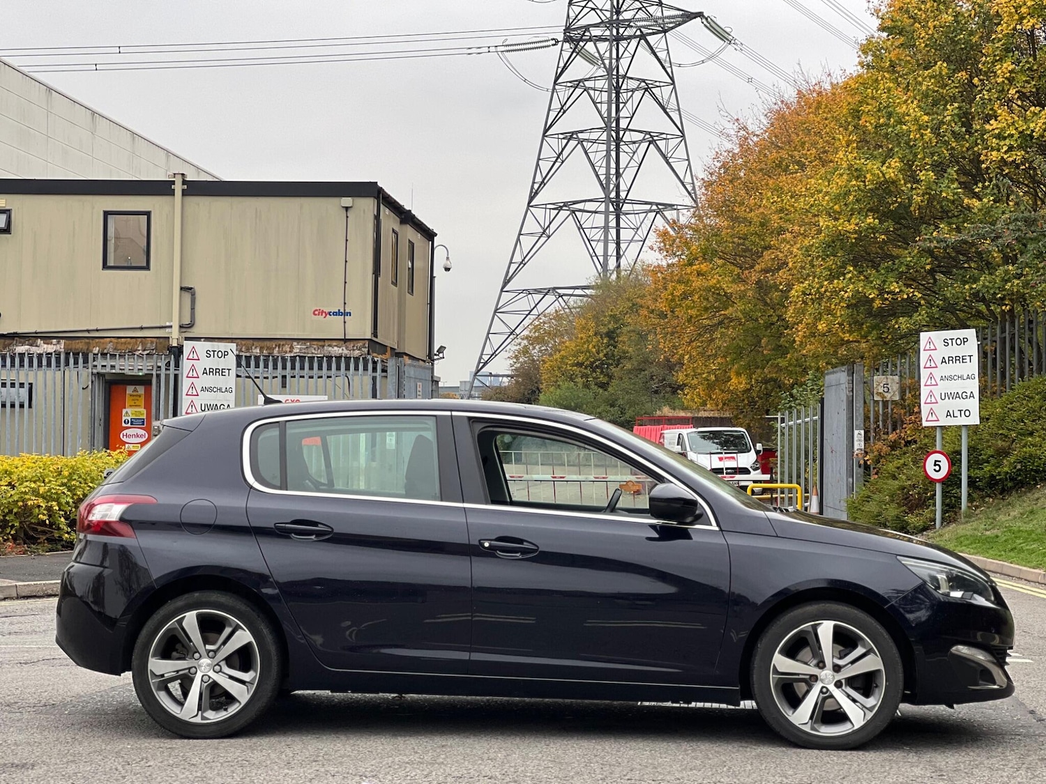 Used Peugeot 308 2016 for sale - 76295905: Photo 8